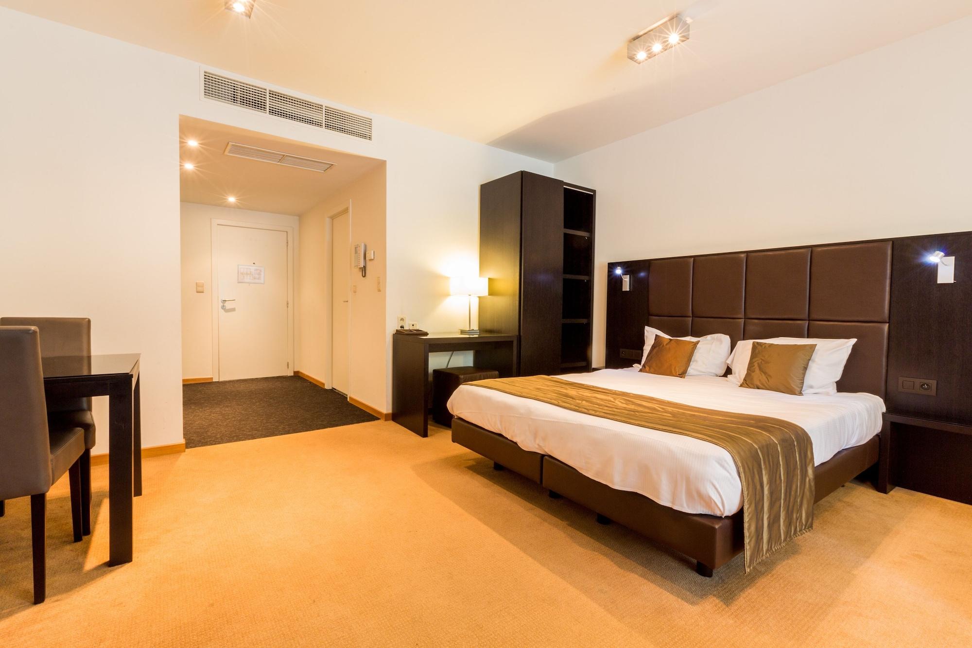 Diamant Suites Brussels Eu Etterbeek Экстерьер фото