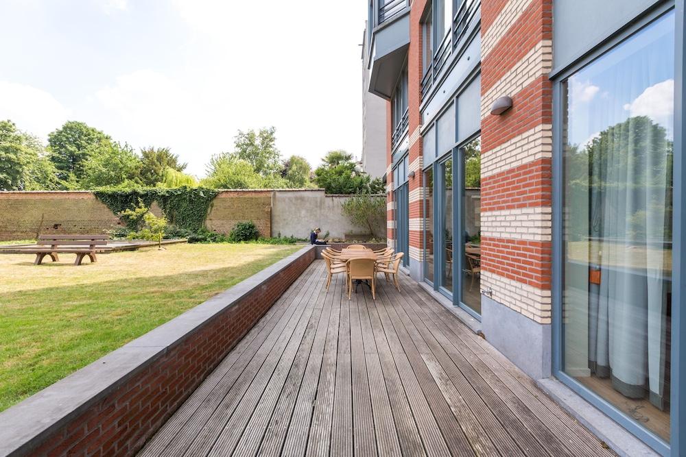 Diamant Suites Brussels Eu Etterbeek Экстерьер фото